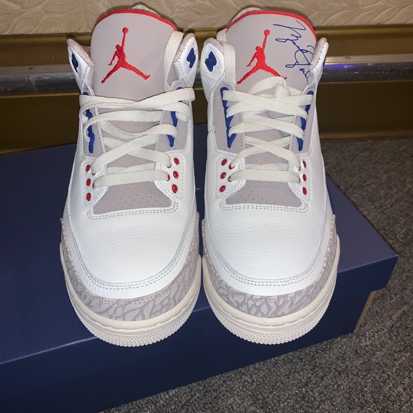 Jordan Retro 3 International Flight - Picture 2 of 8